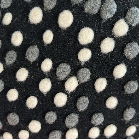 Set of 2 decorative pillows, black/white/gray - Picture 2 of 2